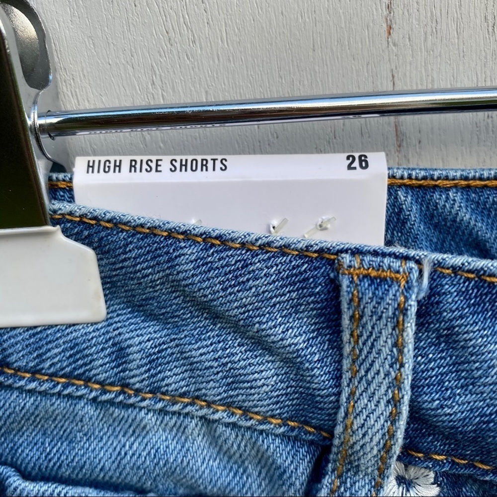 Forever21 High Rise Embroidered Jean Flowers - Picture 3 of 8
